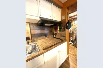 2307 New York Avenue, Bradenton, FL 34207 - Photo 15