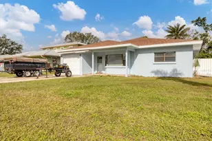 3231 Yorktown St, Sarasota, FL 34231 - Photo 1