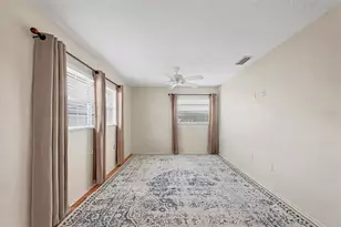 3608 Joyce Dr, Bradenton, FL 34208 - Photo 17