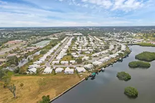 3608 Joyce Dr, Bradenton, FL 34208 - Photo 33