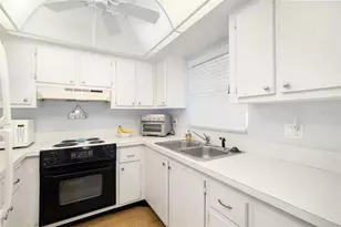 202 47th Ave Dr W, Bradenton, FL 34207 - Photo 5