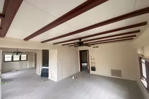 175 Island Cir, Sarasota, FL 34242 - Photo 3