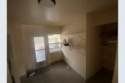 175 Island Circle, Sarasota, FL 34242 - Photo 9