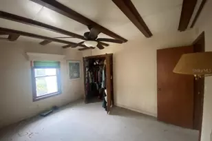 175 Island Cir, Sarasota, FL 34242 - Photo 5