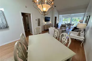 517 Woodstork Cir, Bradenton, FL 34209 - Photo 5