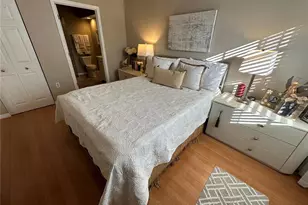 517 Woodstork Cir, Bradenton, FL 34209 - Photo 17