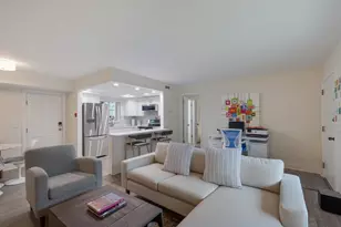 3751 S School Ave, Sarasota, FL 34239 - Photo 5