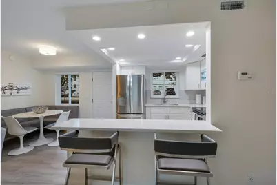 3751 S School Avenue #11, Sarasota, FL 34239 - Photo 9