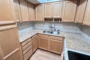 2437 Harbor Blvd, Port Charlotte, FL 33952 - Photo 9