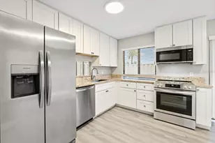 6401 Pelican Dr, Bradenton, FL 34210 - Photo 5