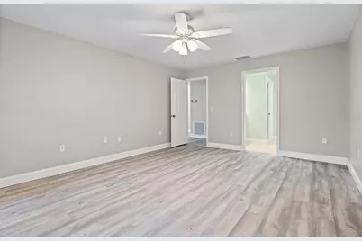 6401 Pelican Drive #80A, Bradenton, FL 34210 - Photo 9