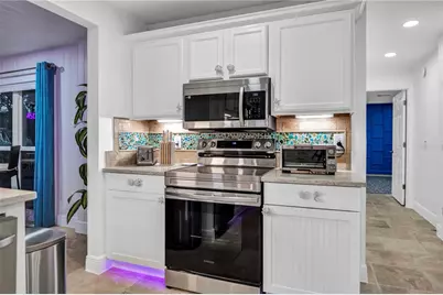 31 Lands End Lane, Sarasota, FL 34242 - Photo 15