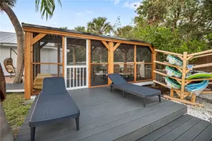 31 Lands End Ln, Sarasota, FL 34242 - Photo 43