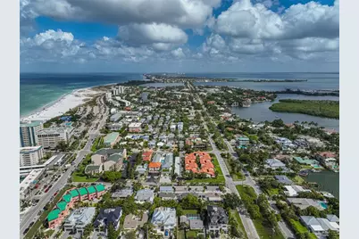 800 S Blvd Of Presidents #12, Sarasota, FL 34236 - Photo 37