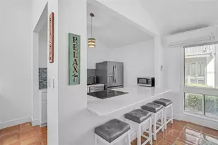 800 S Blvd Of Presidents, Sarasota, FL 34236 - Photo 7