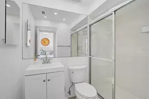 800 S Blvd Of Presidents, Sarasota, FL 34236 - Photo 27