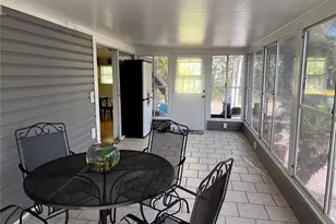 2601 Gulf Dr N, Bradenton Beach, FL 34217 - Photo 3