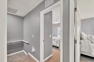 3715 45th Terrace W, Bradenton, FL 34210 - Photo 15