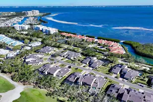 2195 Harbourside Dr, Longboat Key, FL 34228 - Photo 39