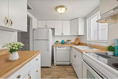 1853 Restful Drive #L2, Bradenton, FL 34207 - Photo 5