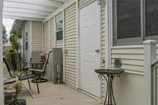 8414 Imperial Cir, Palmetto, FL 34221 - Photo 23