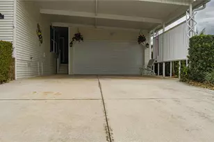 8414 Imperial Cir, Palmetto, FL 34221 - Photo 27