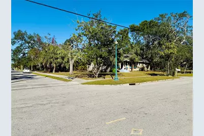 1705 6th Street, Sarasota, FL 34236 - Photo 13