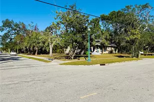 1705 6th St, Sarasota, FL 34236 - Photo 13