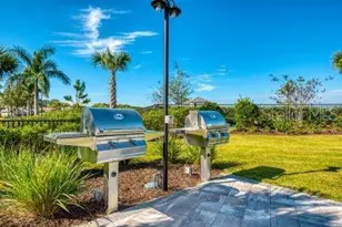 8052 Grande Shores Dr, Sarasota, FL 34240 - Photo 73