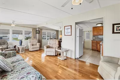 1211 45th Avenue E, Ellenton, FL 34222 - Photo 7