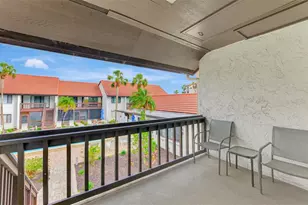 1618 Stickney Point Rd, Sarasota, FL 34231 - Photo 43