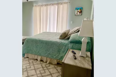 3907 10th Avenue Drive W, Bradenton, FL 34205 - Photo 9