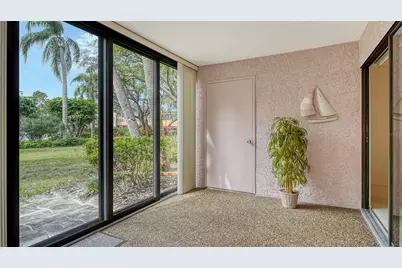 153 Wild Palm Drive #153, Bradenton, FL 34210 - Photo 9