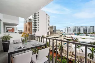 101 S Gulfstream Ave, Sarasota, FL 34236 - Photo 1