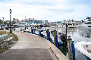 101 S Gulfstream Ave, Sarasota, FL 34236 - Photo 47