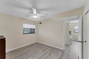 104 Capri Isles Blvd, Venice, FL 34292 - Photo 23