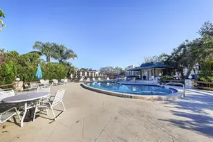 104 Capri Isles Blvd, Venice, FL 34292 - Photo 29