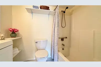 104 Capri Isles Boulevard #112, Venice, FL 34292 - Photo 19