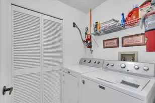 6807 Stone River Rd, Bradenton, FL 34203 - Photo 11