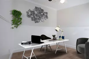 7213 Las Casas Dr, Sarasota, FL 34243 - Photo 19