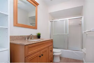 7213 Las Casas Drive, Sarasota, FL 34243 - Photo 25