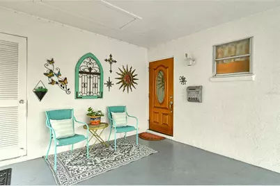 2325 Riverbluff Parkway #V247, Sarasota, FL 34231 - Photo 5