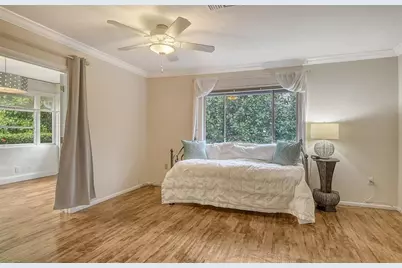 2325 Riverbluff Parkway #V247, Sarasota, FL 34231 - Photo 21