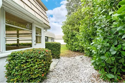 2325 Riverbluff Parkway #V247, Sarasota, FL 34231 - Photo 25