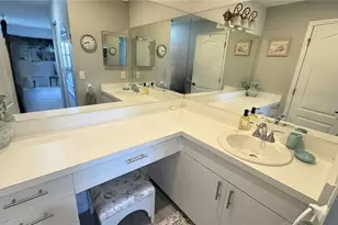 8735 Olde Hickory Ave, Sarasota, FL 34238 - Photo 17