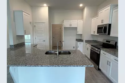 2680 Averland Loop, North Port, FL 34287 - Photo 11