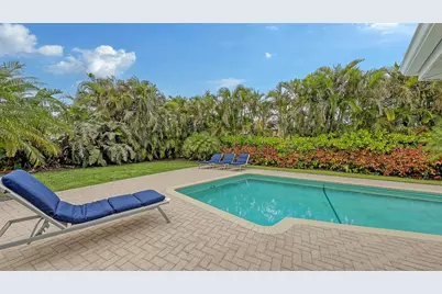 605 Wild Turkey Lane, Sarasota, FL 34236 - Photo 43