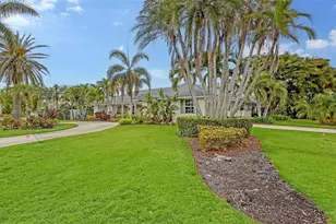 605 Wild Turkey Ln, Sarasota, FL 34236 - Photo 3