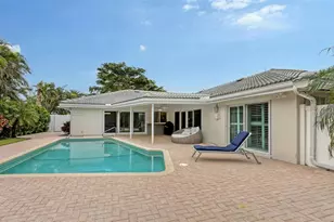 605 Wild Turkey Ln, Sarasota, FL 34236 - Photo 45