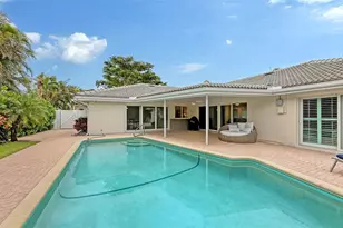 605 Wild Turkey Ln, Sarasota, FL 34236 - Photo 47